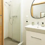 Modern & Spacious Near The Old Town Apartamento Praga